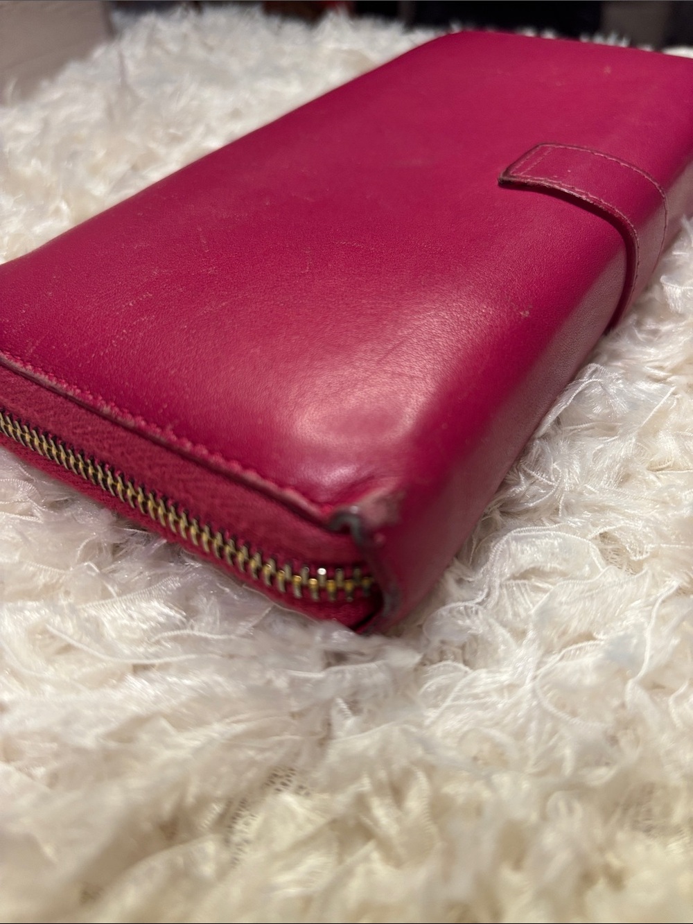 Saint Laurent Classic Y Ligne Zip Around Wallet in fuchsia pink - Picture 8 of 16